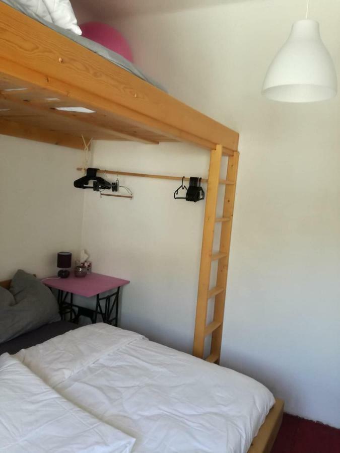 Apartman Alice ヤブロネツ・ナト・イゼロウ エクステリア 写真